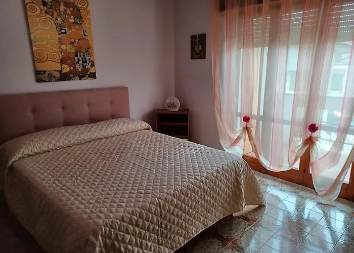 Montano Illuminato Dalla Via Lattea 塞拉圣布鲁诺